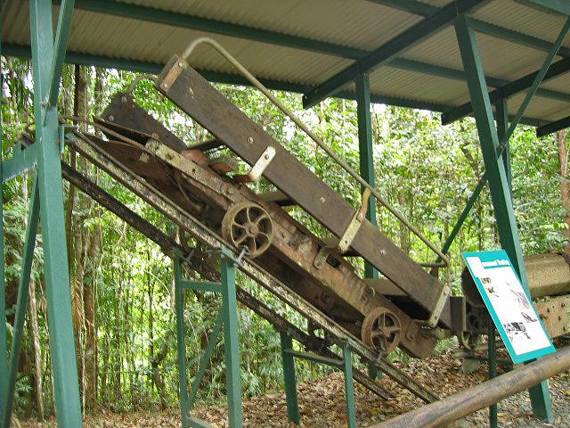 A 390 Au telepherique de Kuranda.jpg